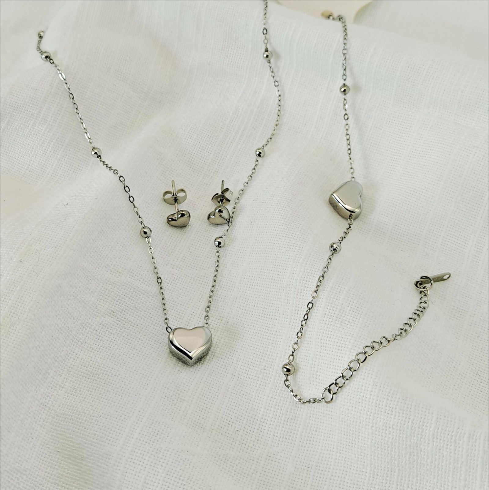 Silver Hearts Harmony – 3-Piece Jewelry Set - Image 2